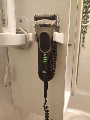simple wall mount for Braun S3 electric shaver