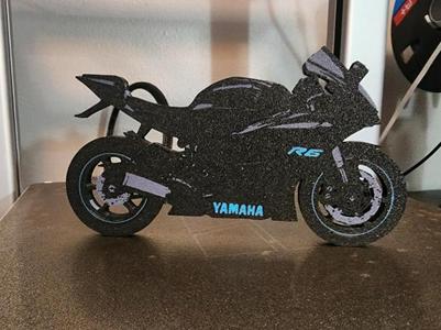 Yamaha R6