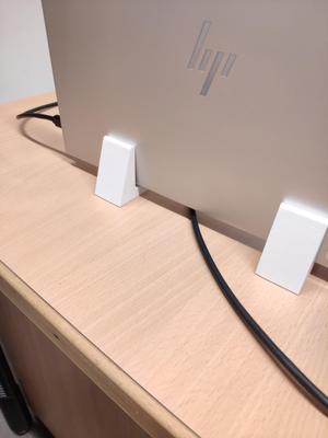 laptopständer | laptop stand