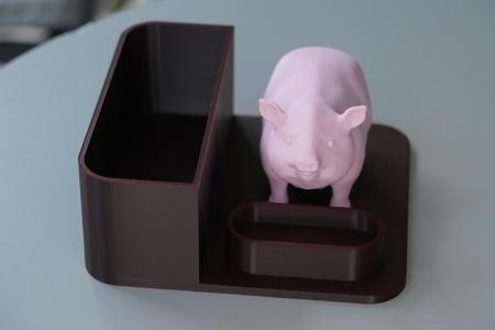 Pig pen holder