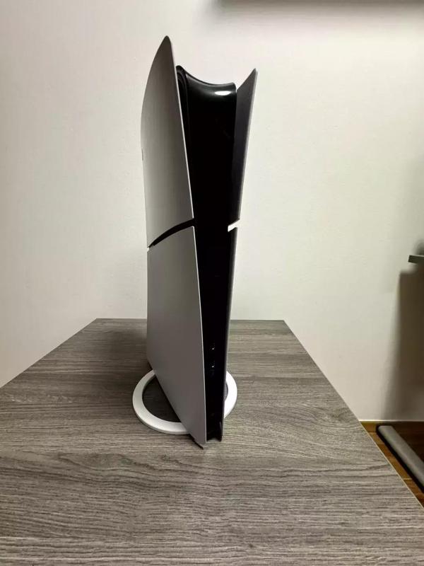 Playstation 5 Slim Vertical stand