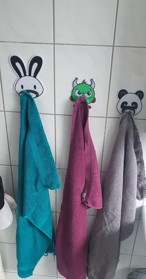 Towel rail for children