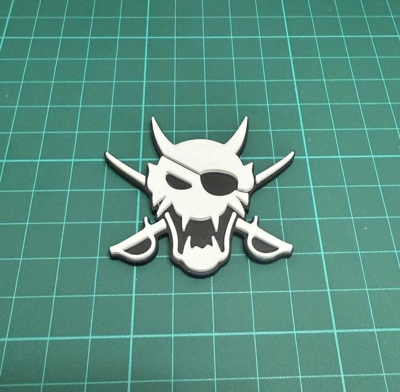 Goro Pirates Crest