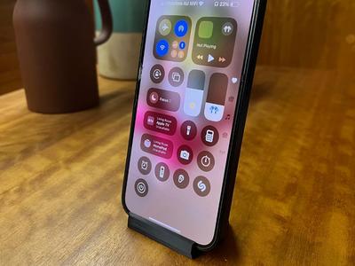 iPhone Holder