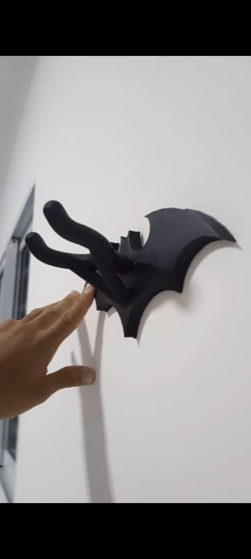 Universal Guitar Wall Mount Bat / Suporte parede violão morcego
