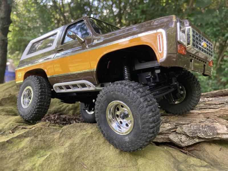 FMS FCX24 Rock Sliders 1/24 Scale Chevy Blazer Crawler