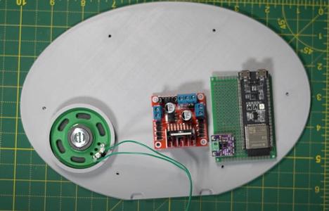 Billy Bass Backplate ESP32 Variant