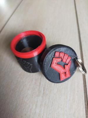 PORTA CHIAVI , KEYCHAIN CONTAINER FIST