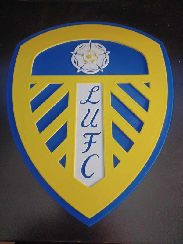 Leeds United Football Club Plaque with Keyhole for Ender 3 and Cr-10 Sized beds