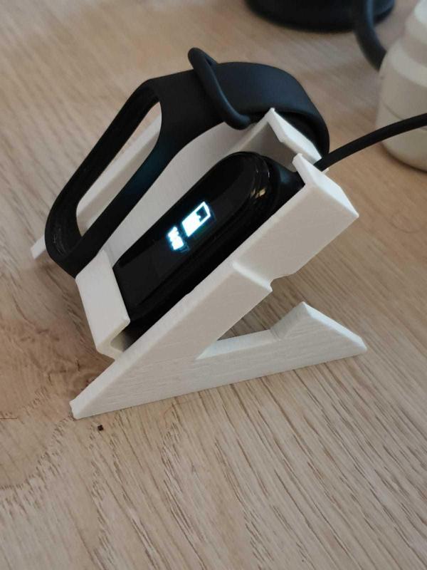Mi Band 4 Stand and Charge Station