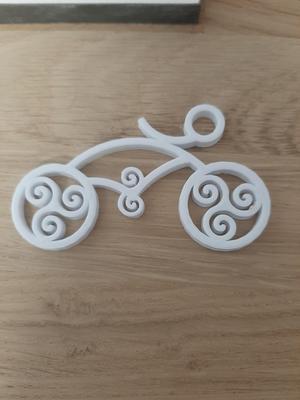 triskell bicycle key ring