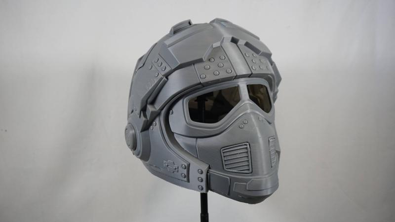 Benjamin Carmine Gears Of War Helmet