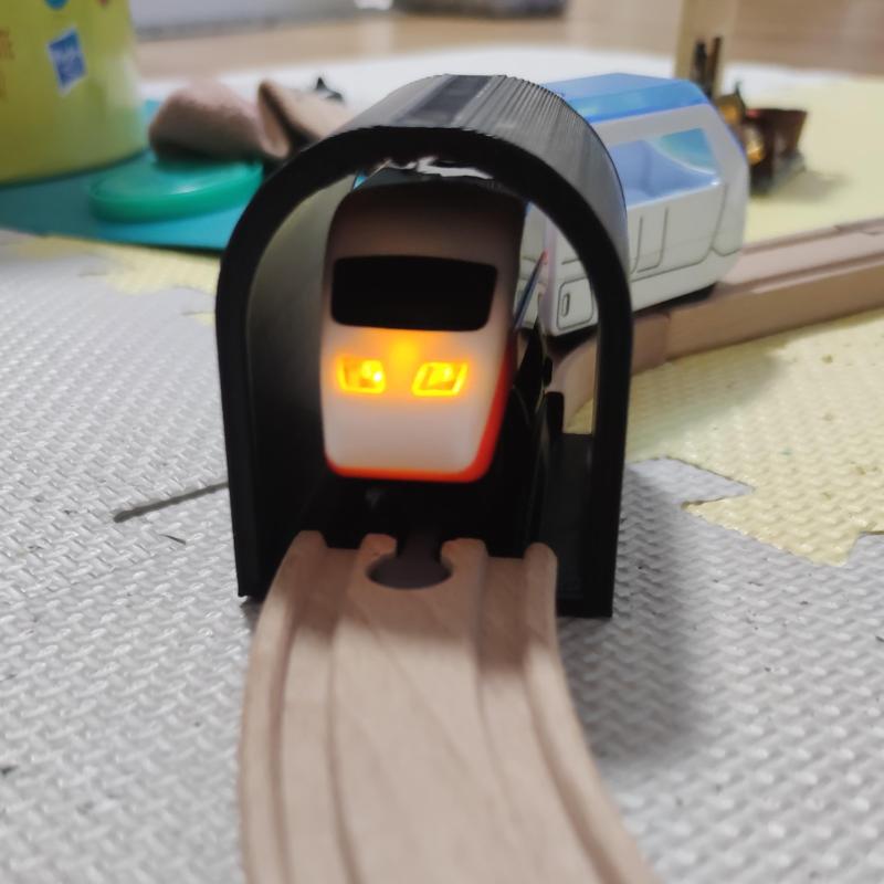 Wooden Train Playtive/IKEA - tunnel