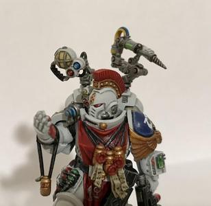 Ultra marines Helmet Crest