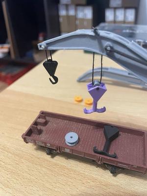 Hooks and pulley Cockerill crane cheeks