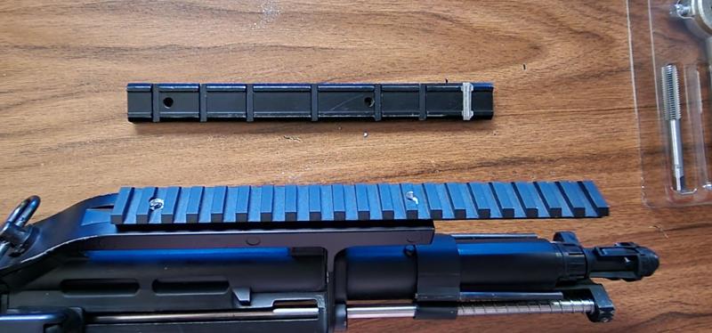Airsoft AUG Picatinny Rail