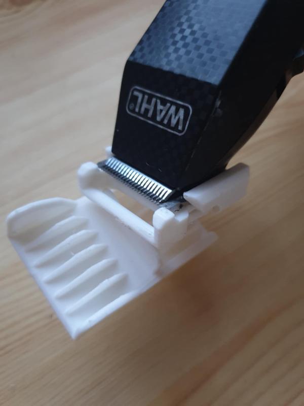 Universal split hair trimmer