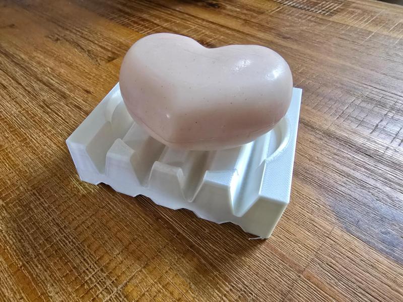 Soap dishes for oval & brick shaped soaps