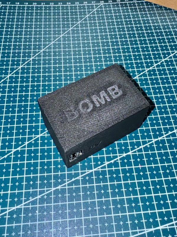 Salt vape power bank