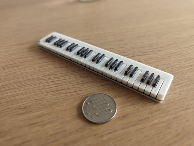 A miniature digital piano / keyboard (No MMU required)