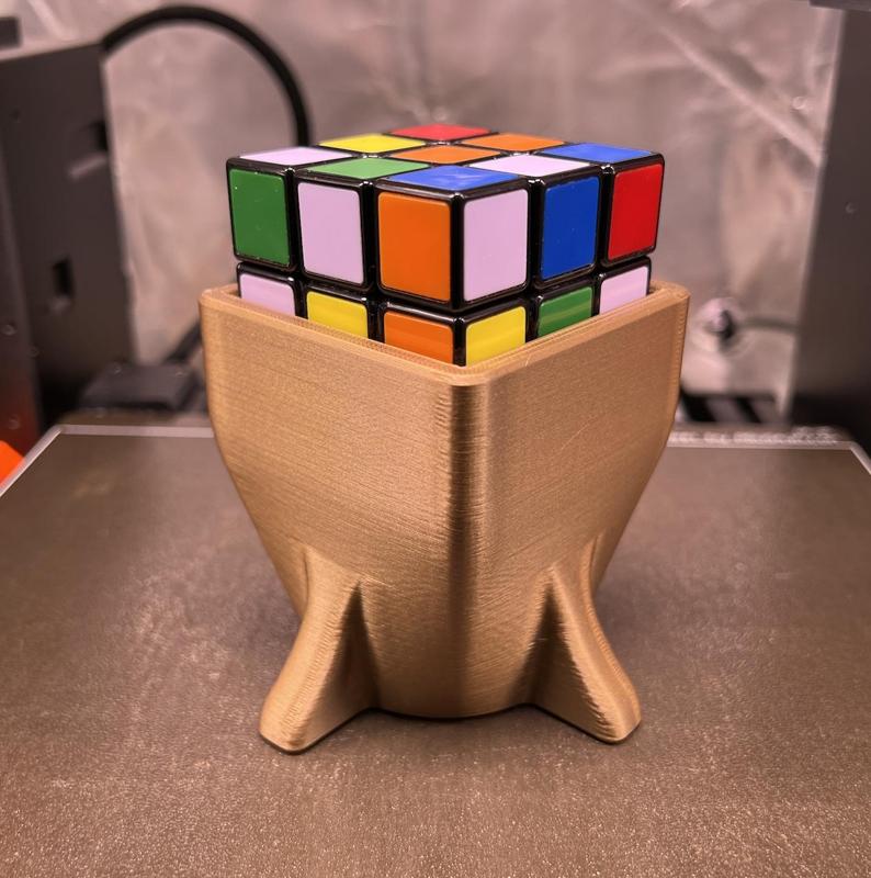 Rubik's Cube Stand