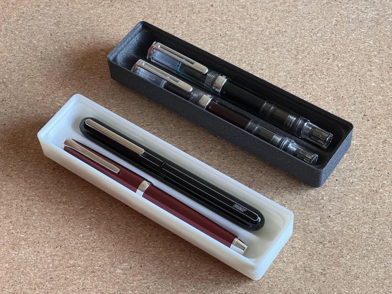 Gridfinity Fountain Pen Display Case (2 pens)