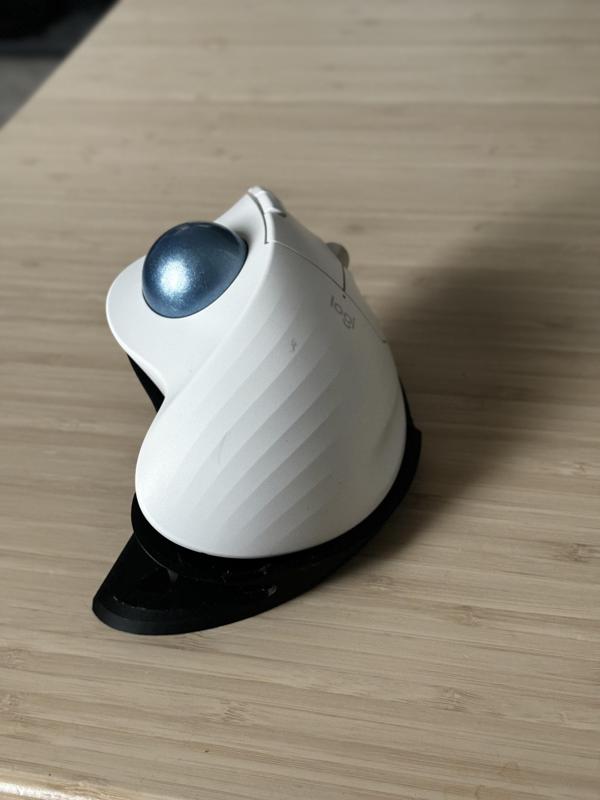 Logitech M575 Locking Trackball Ergo Mouse 30 Degree Stand