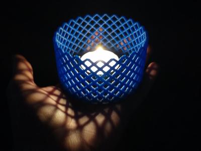 Lattice Cylinder Tealight Holder