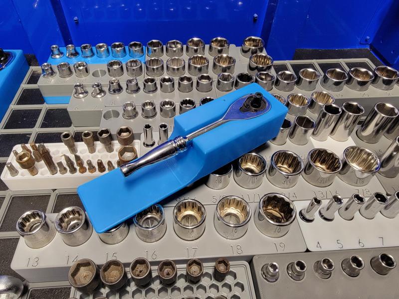 1/4 in Husky ratchet holder gridfinity 1x4