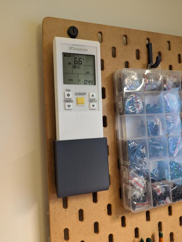 Daikin AC Remote Skadis Mount