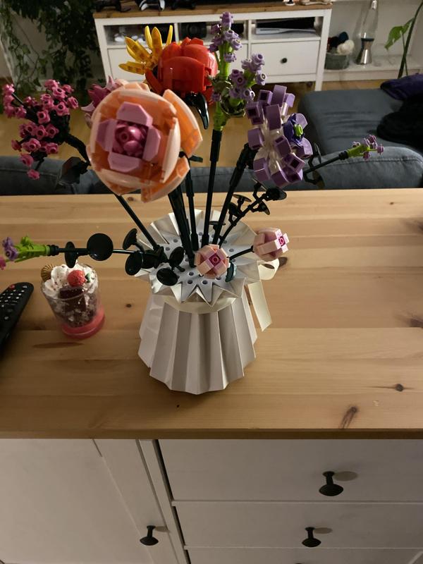 LEGO Flower Pod Holder
