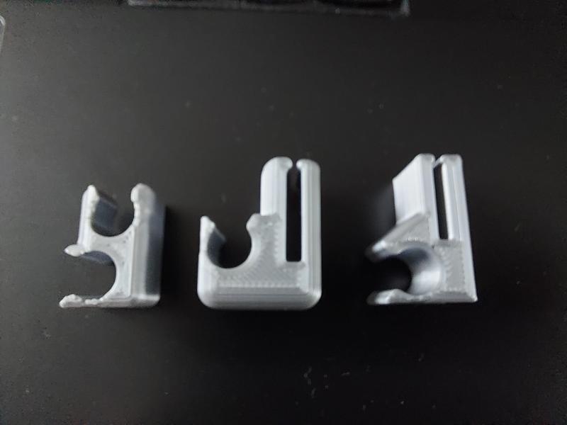 Držák kabelu vice druhů