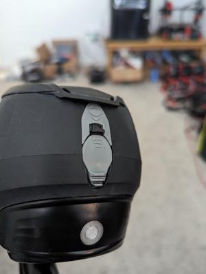 Gi Sports LVL Loader disassembly tab