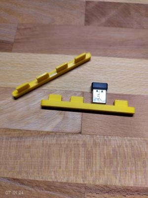 4 fach USB Halter / 4 way USB holder