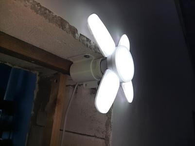 Light Bulb Socket Mount