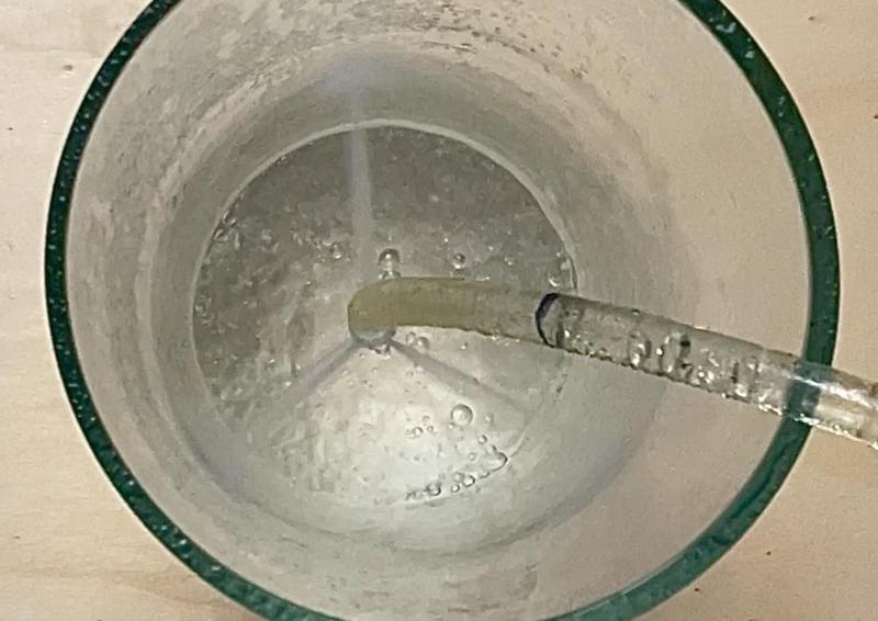 Nozzle to clean e.g. the drain pipe of a shower