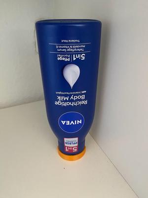 Nivea Body Lotion 400ml cap extension