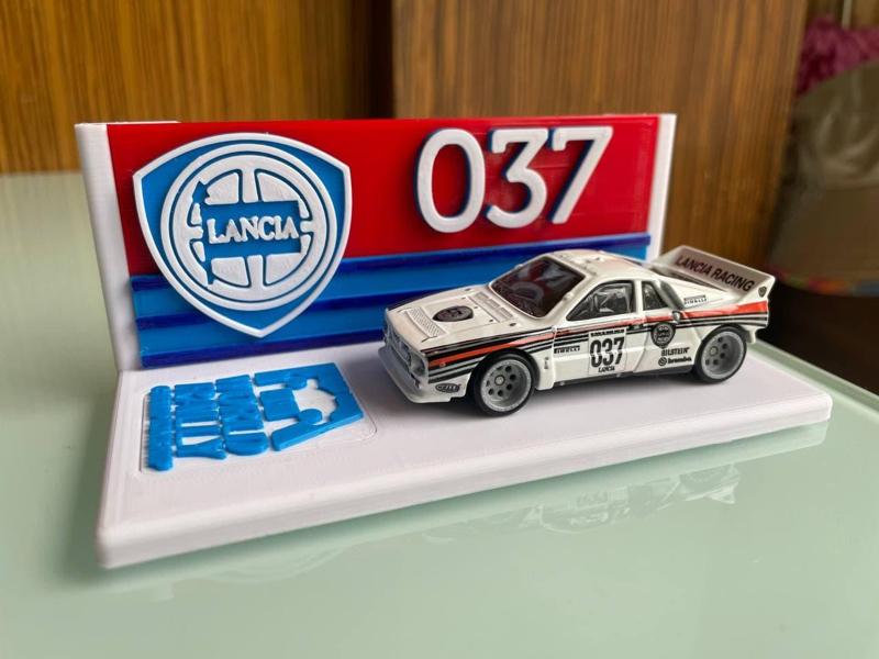 Hotwheels Lancia 037 Display Base