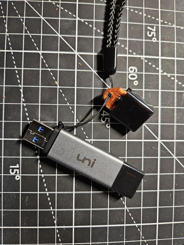 USB Cap Holder Keychain