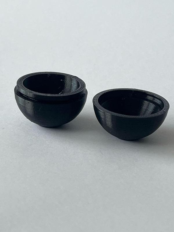 "HONEYPUFF" squeeze spherical storage container