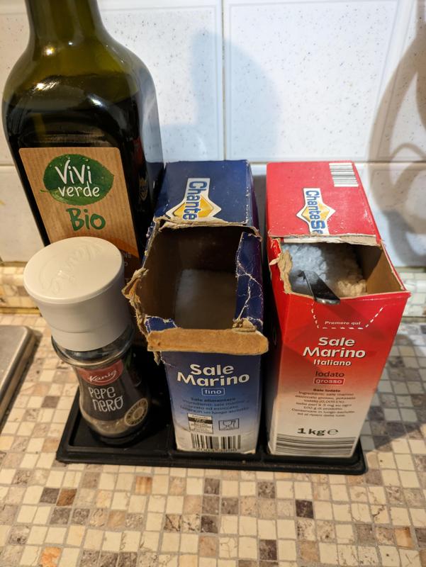 Kitchen salt and oil tray
