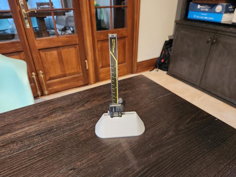 Caliper Stand