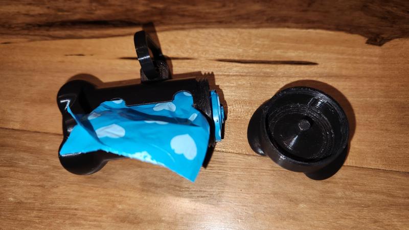 Dog Bag Dispenser (Dispensador de bolsas para perros)