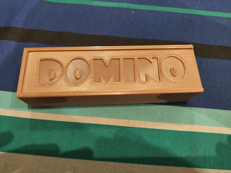 Domino Box