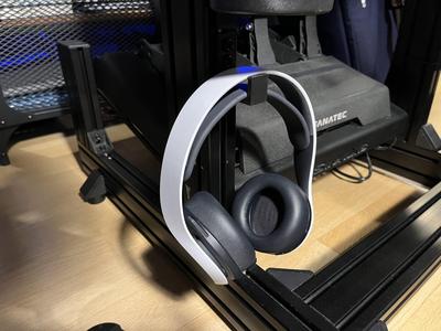 Headphone Holder for Racing Simulator (40 40, 80 40)