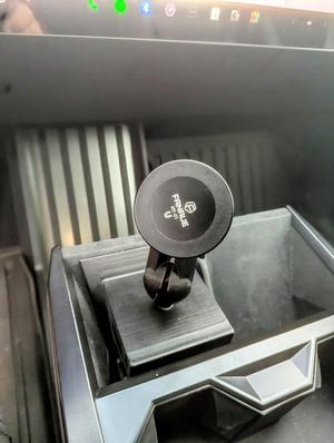 CyberTruck Phone Mount