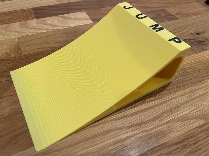 Small ramp for RC or lego racers