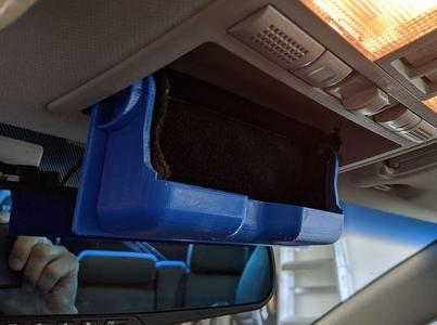 Mazda CX9 2010 sunglasses tray