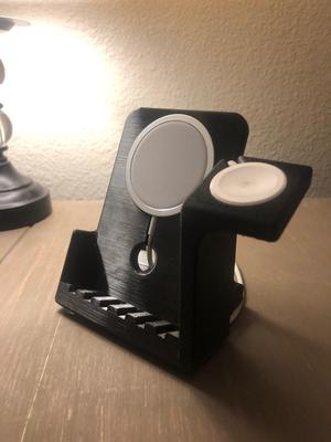 Iphone 12/12 Pro Magsafe Stand with Apple Watch