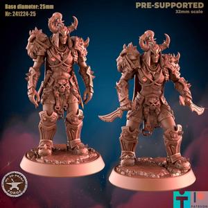 Orc Female Heritage Rogue Two Models